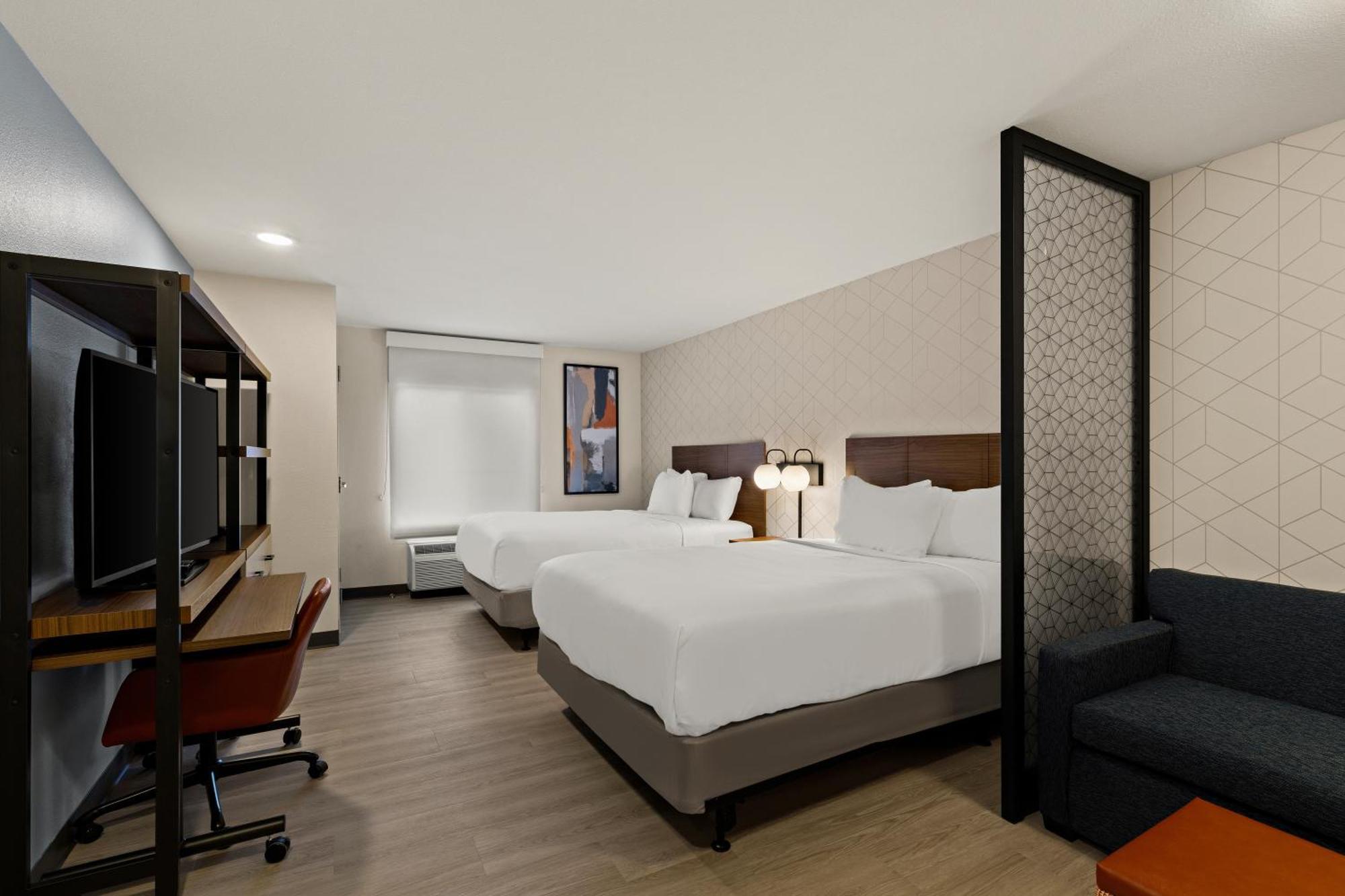 Everhome Atlanta Hotel